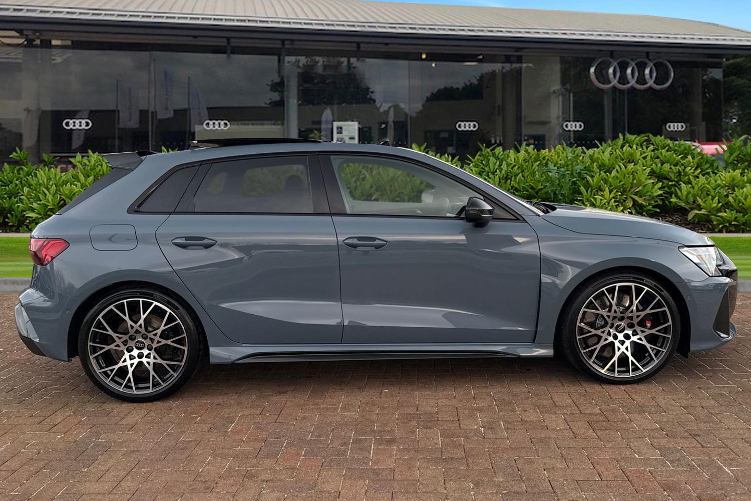 Used Audi RS3 2025 for sale - 77257793: Photo 3