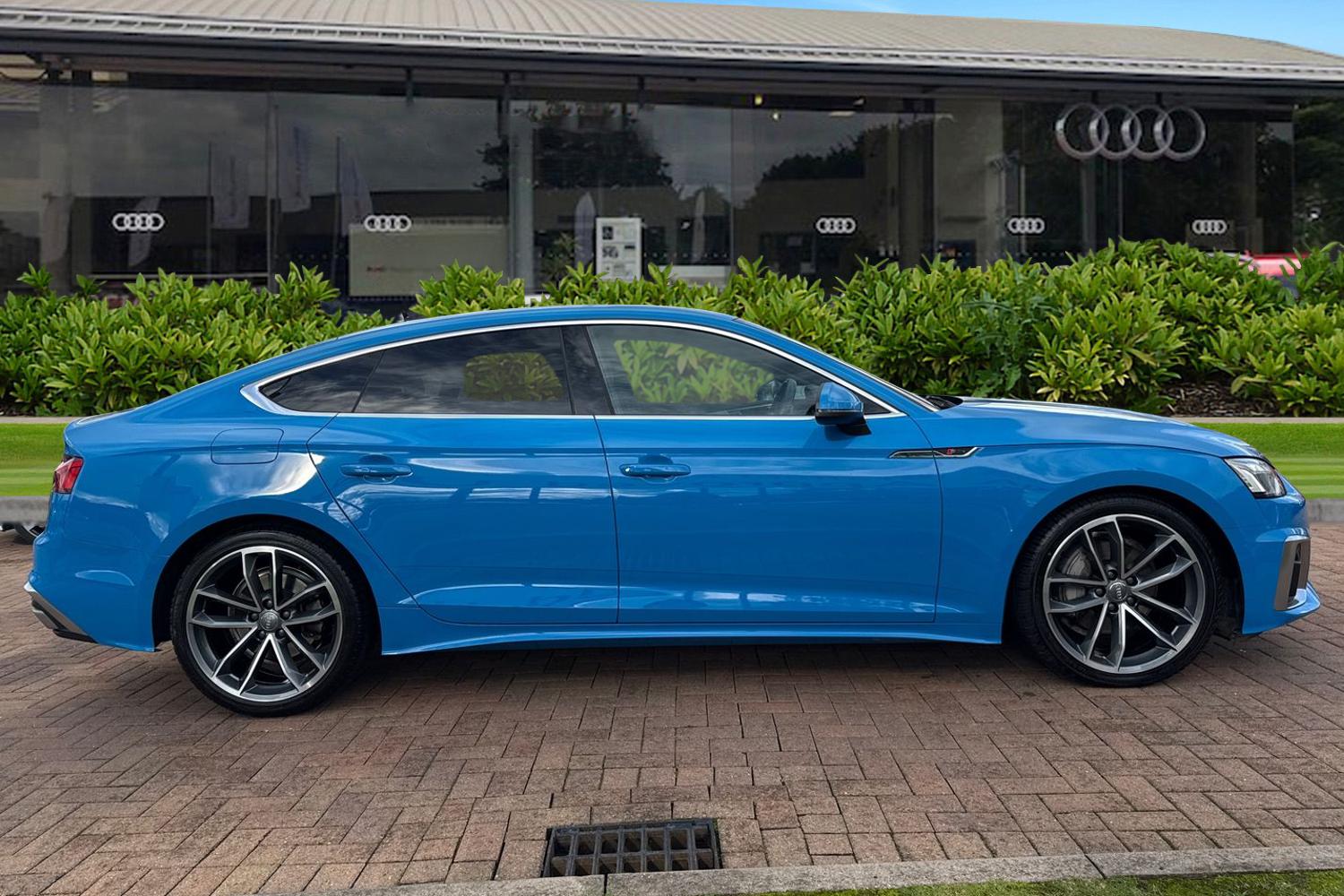 Used Audi A5 2021 for sale - 76323975: Photo 3