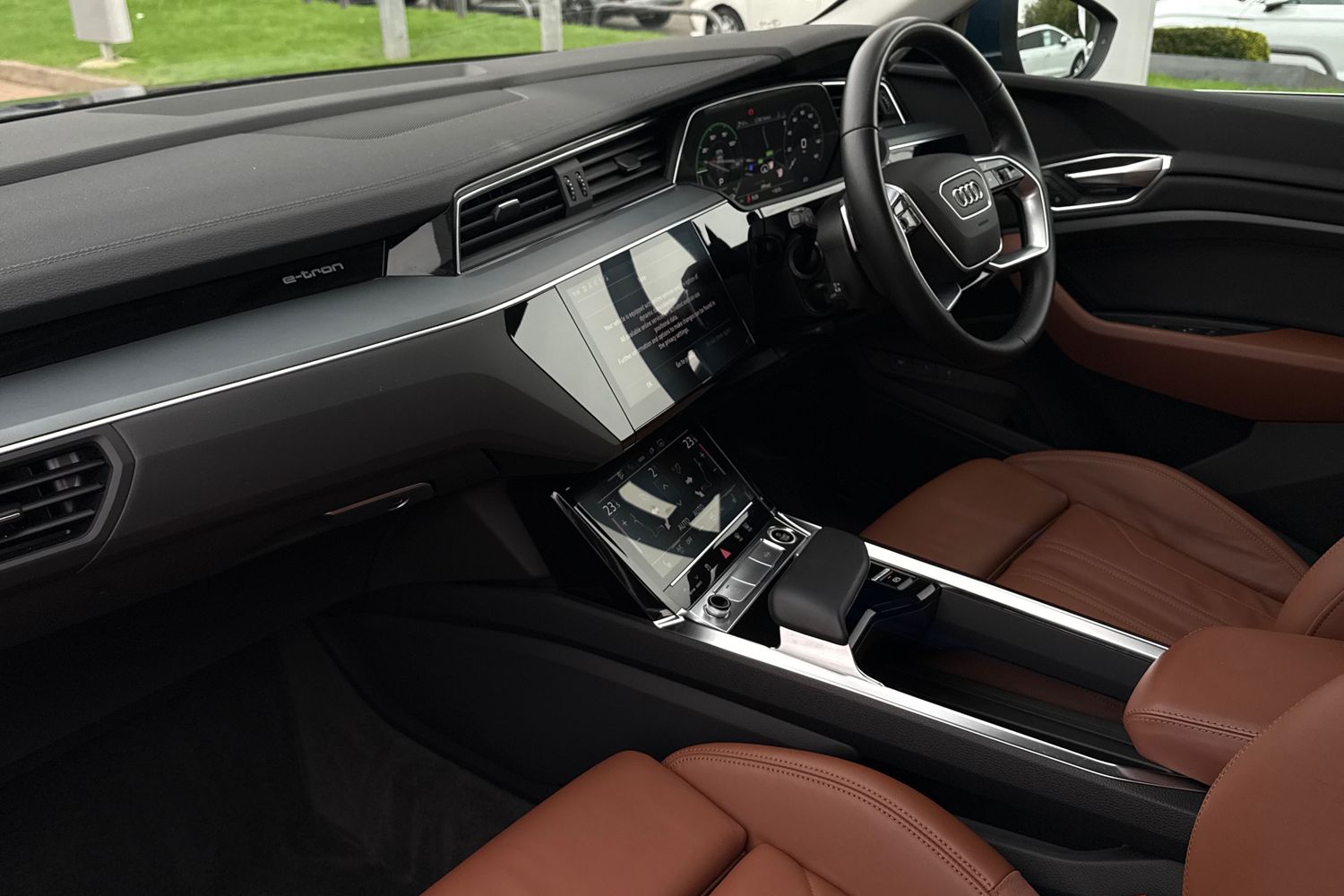 Used Audi e-tron 2022 for sale - 76553493: Photo 15