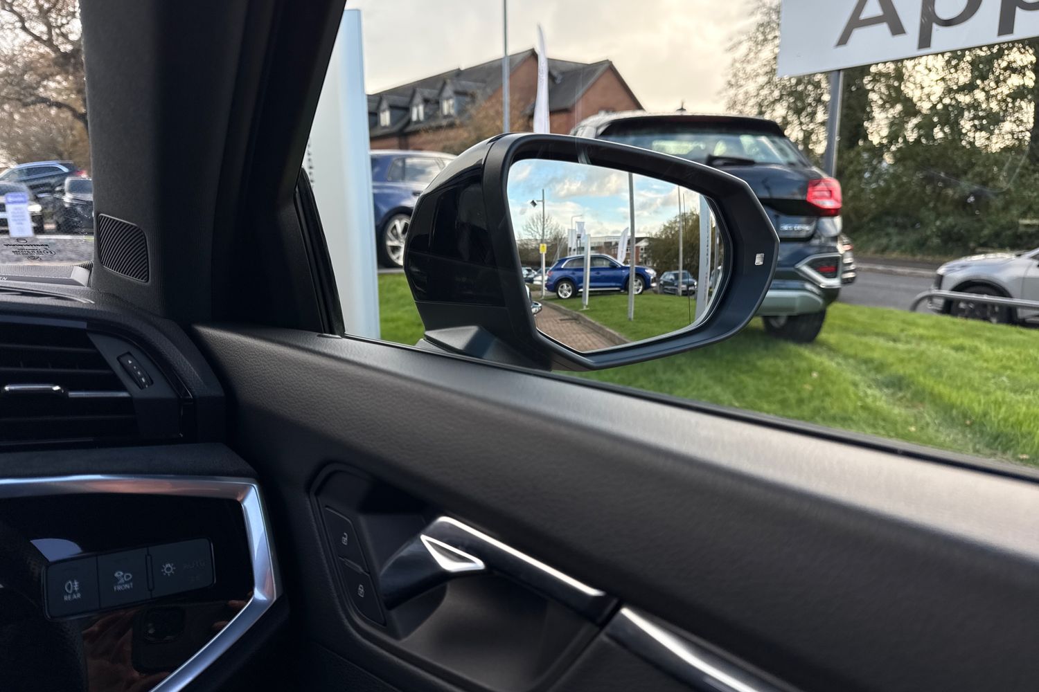 Used Audi RS Q3 2021 for sale - 76636912: Photo 18