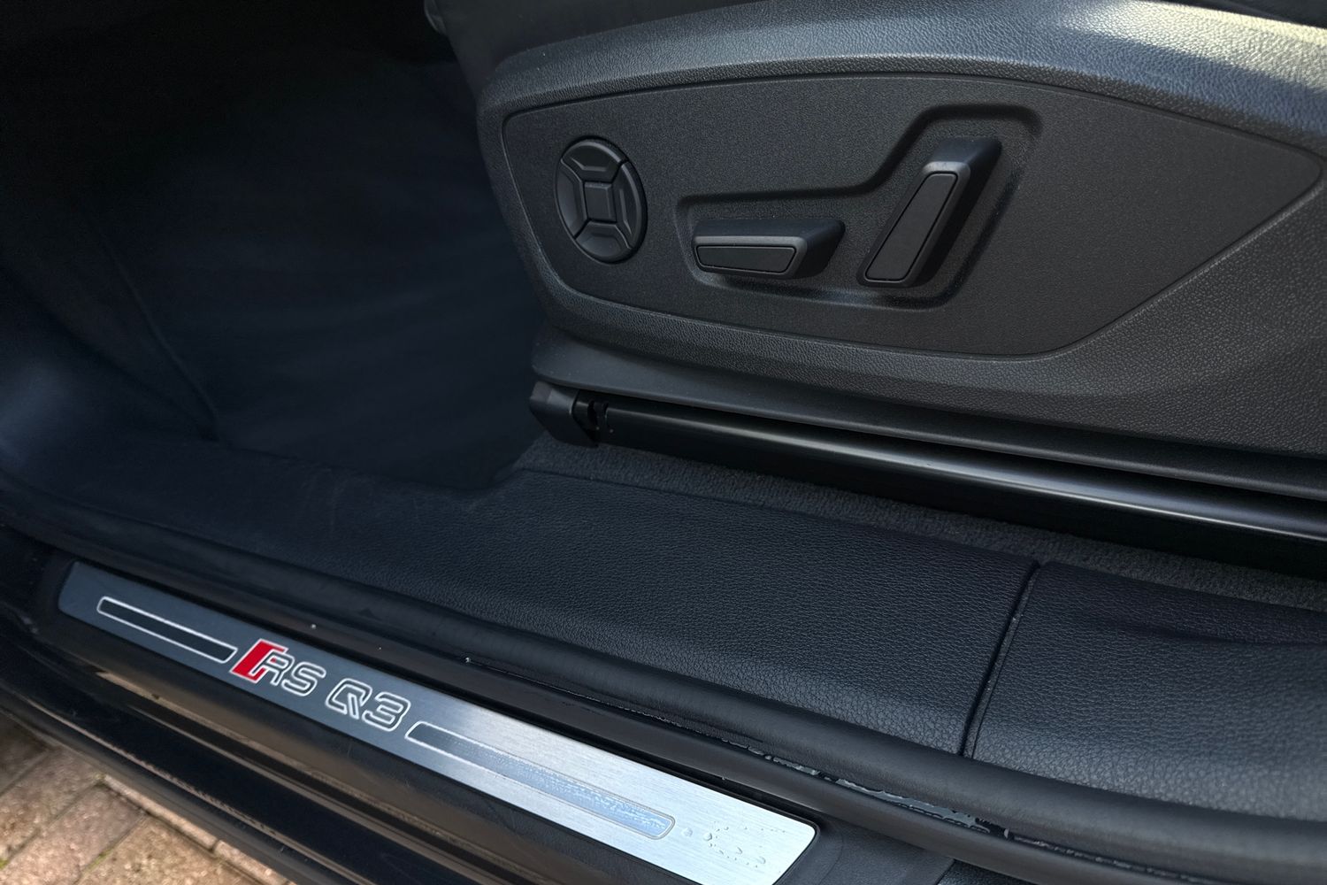 Used Audi RS Q3 2021 for sale - 76636912: Photo 34