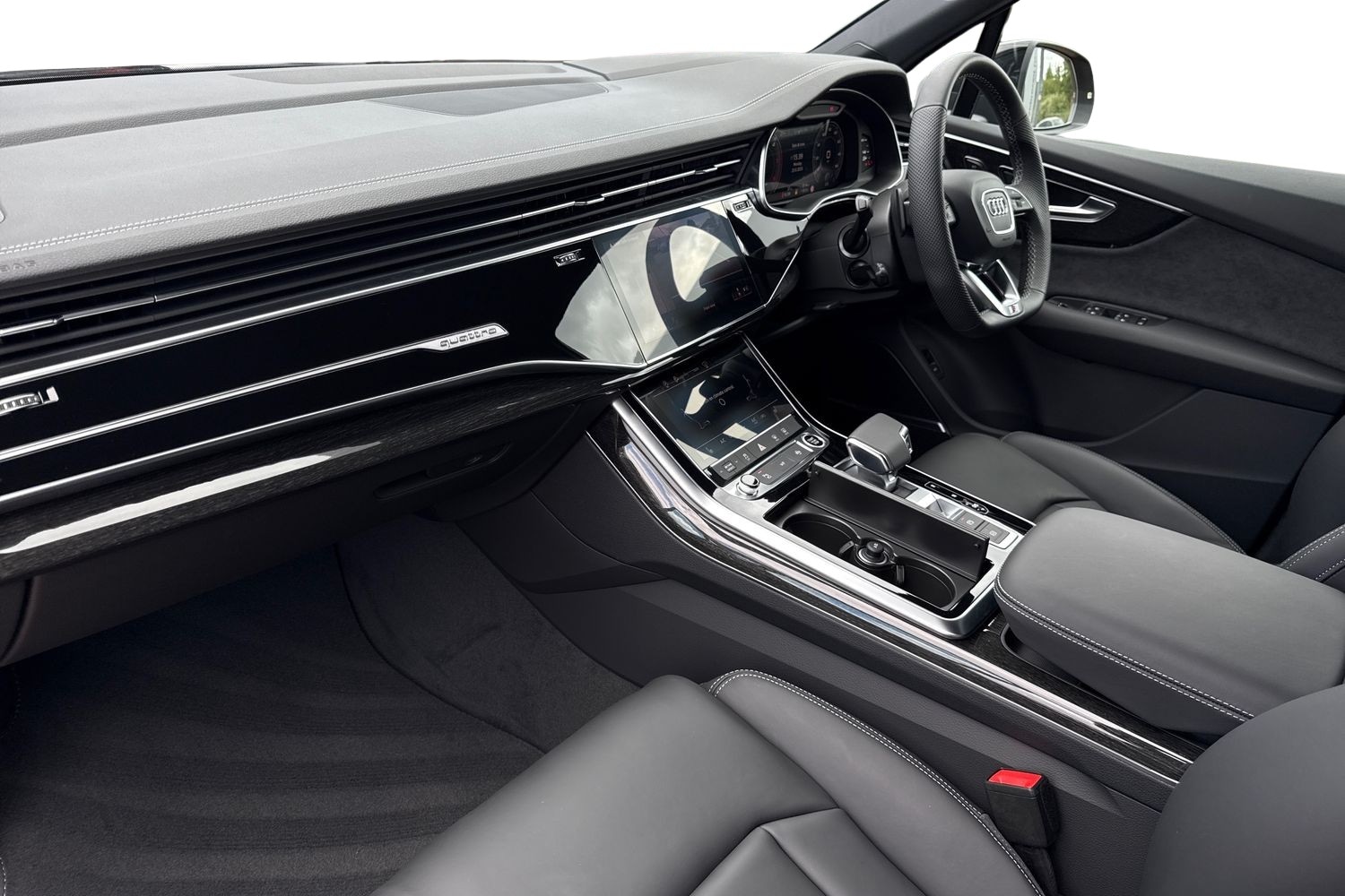 Used Audi Q7 2025 for sale - 76164676: Photo 14