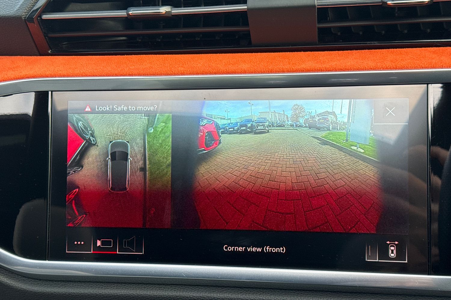 Used Audi Q3 2019 for sale - 76718463: Photo 56