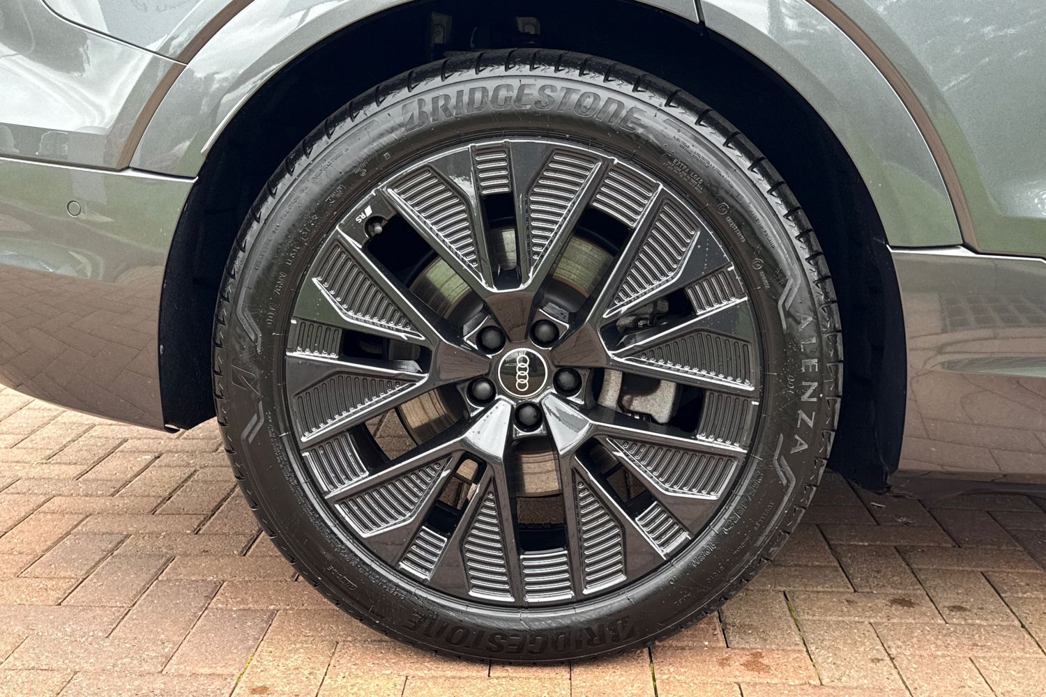 Used Audi Q8 e-tron 2024 for sale - 76171176: Photo 11