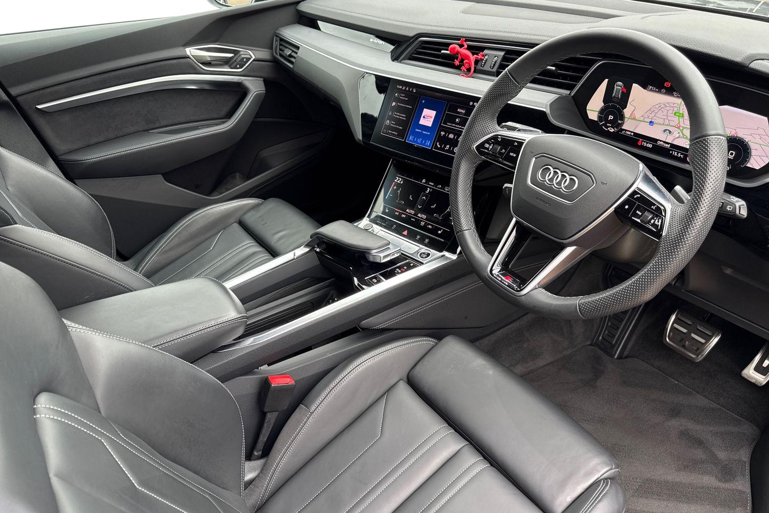 Used Audi Q8 e-tron 2024 for sale - 76171176: Photo 14