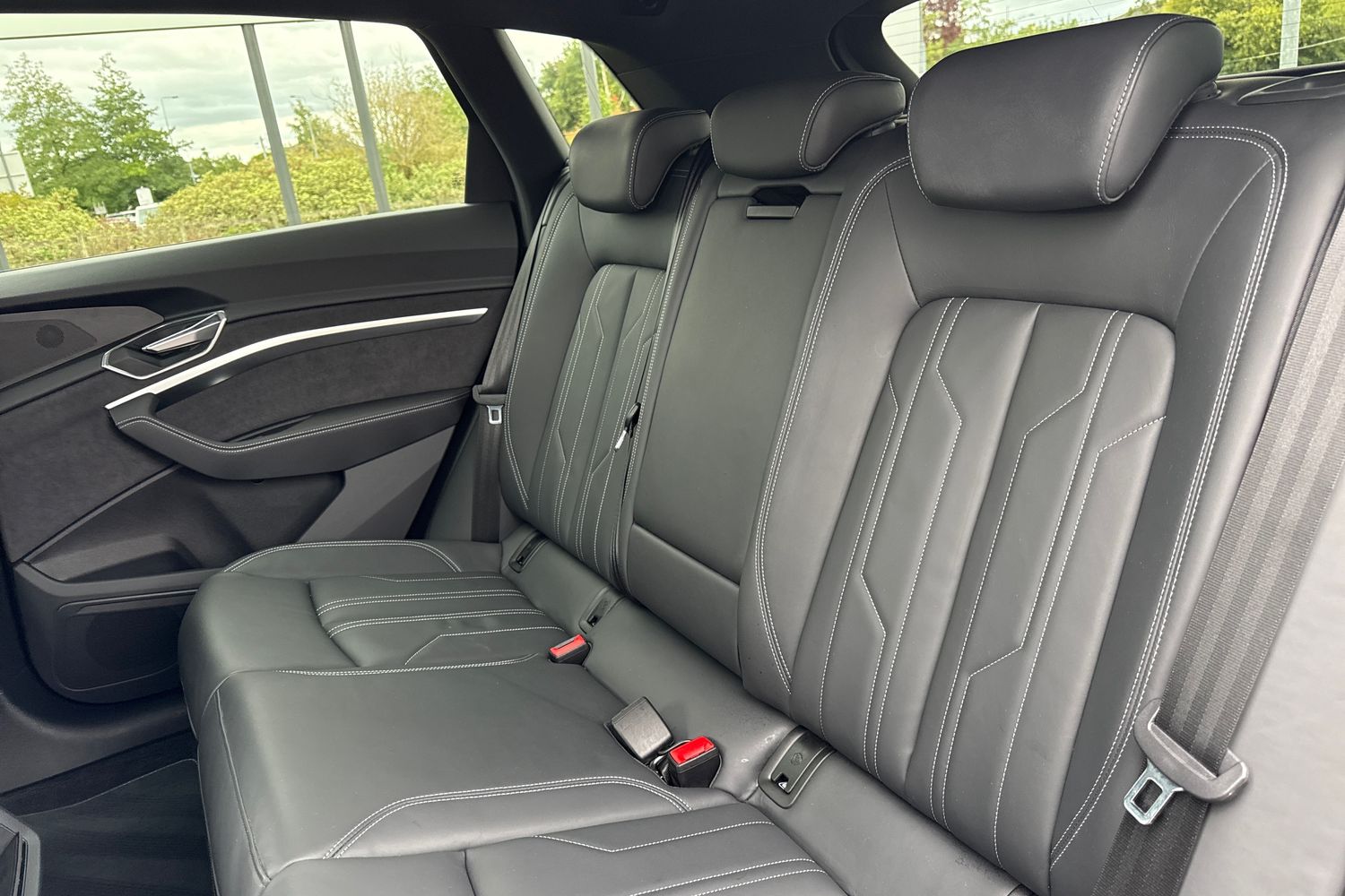 Used Audi Q8 e-tron 2024 for sale - 76171176: Photo 19