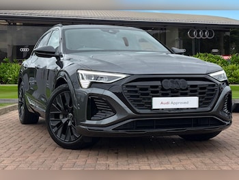 Audi - Q8 e-tron