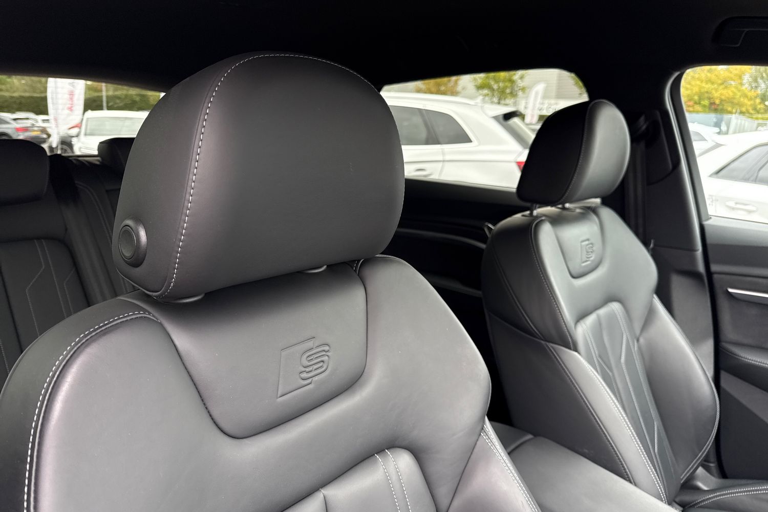 Used Audi Q8 e-tron 2024 for sale - 76171176: Photo 24