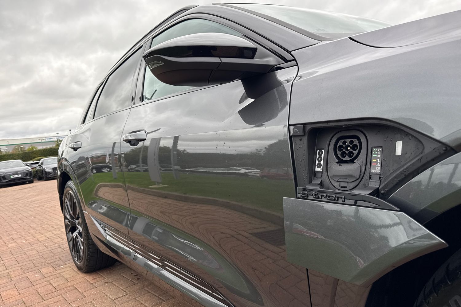 Used Audi Q8 e-tron 2024 for sale - 76171176: Photo 27