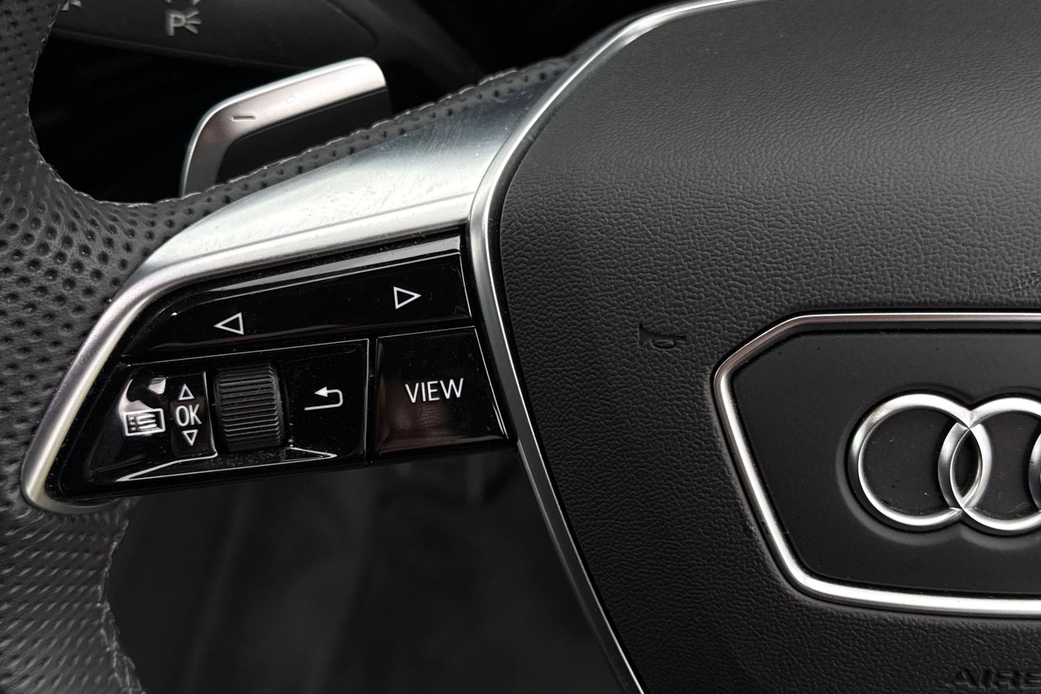 Used Audi Q8 e-tron 2024 for sale - 76171176: Photo 48