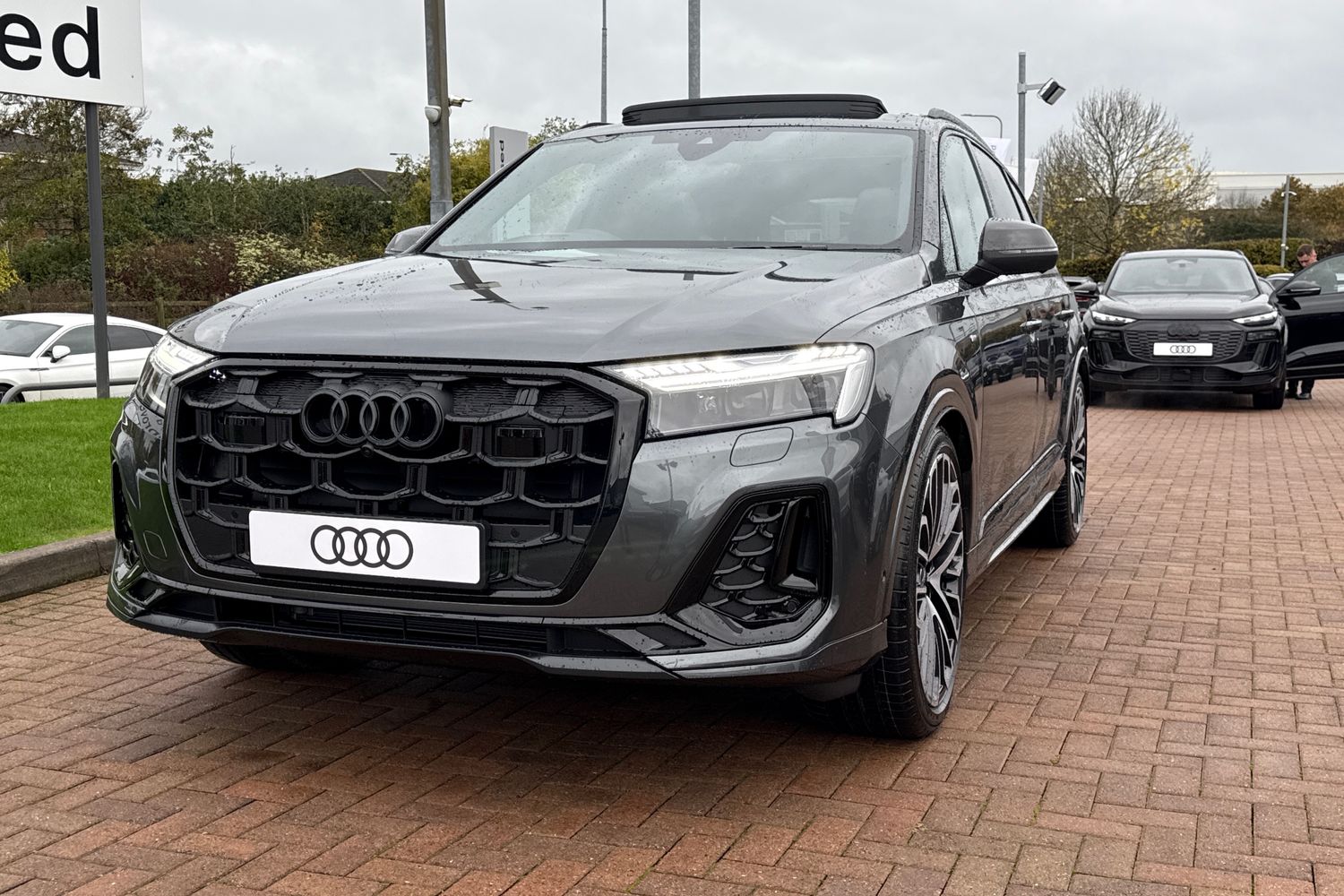 Used Audi Q7 2025 for sale - 76535300: Photo 24