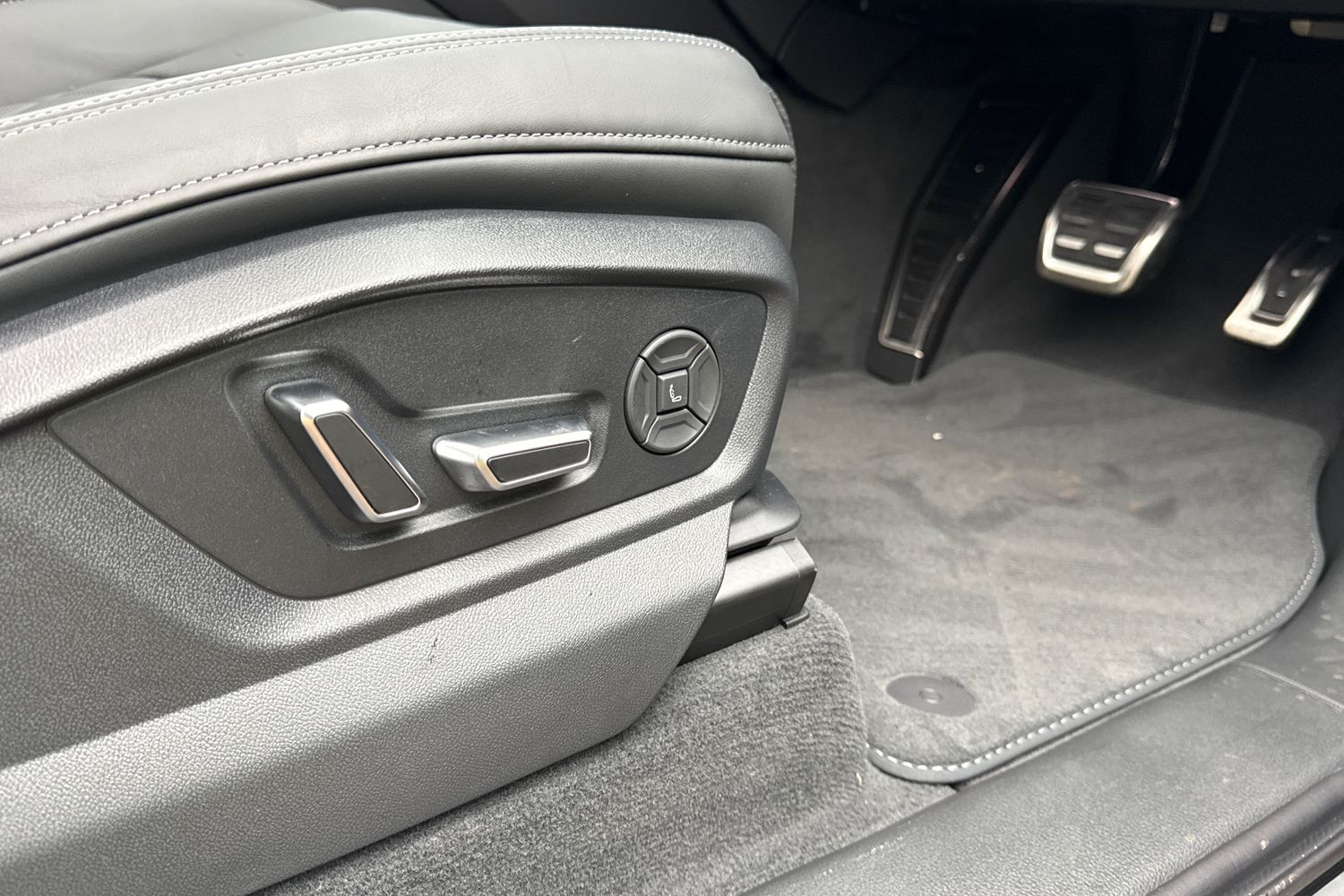 Used Audi Q7 2025 for sale - 76535300: Photo 43