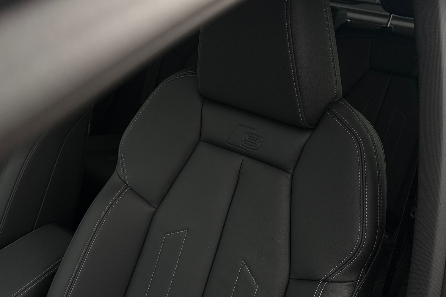 Used Audi Q4 e-tron 2025 for sale - 77654211: Photo 32