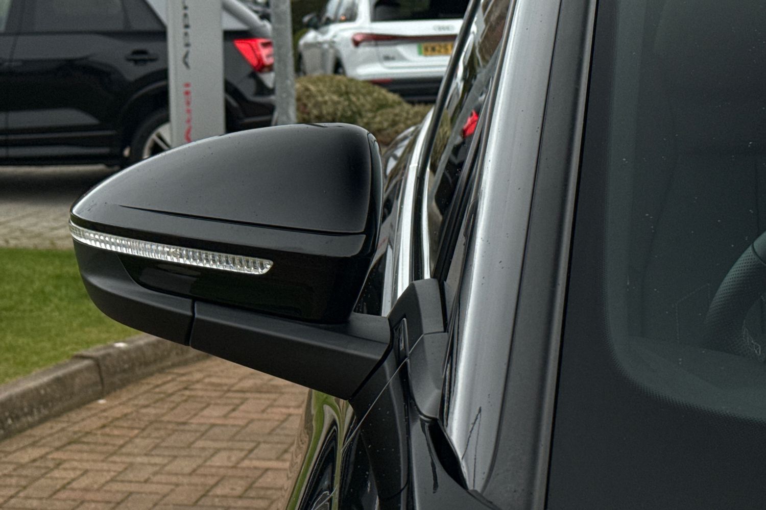 Used Audi Q4 e-tron 2025 for sale - 77654211: Photo 54