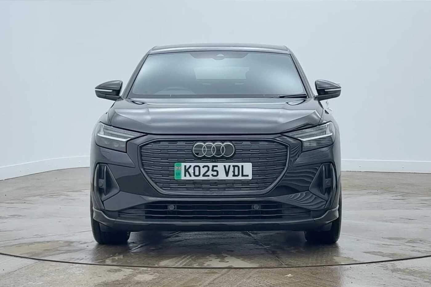 Used Audi Q4 e-tron 2025 for sale - 77546563: Photo 7