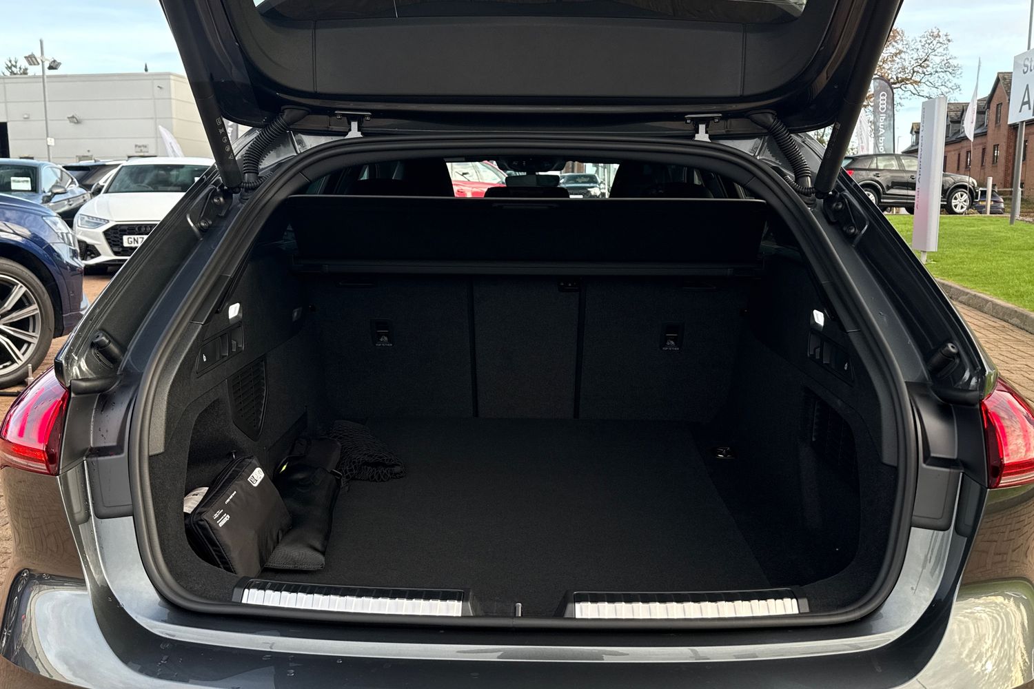 Used Audi A5 2025 for sale - 76697652: Photo 6