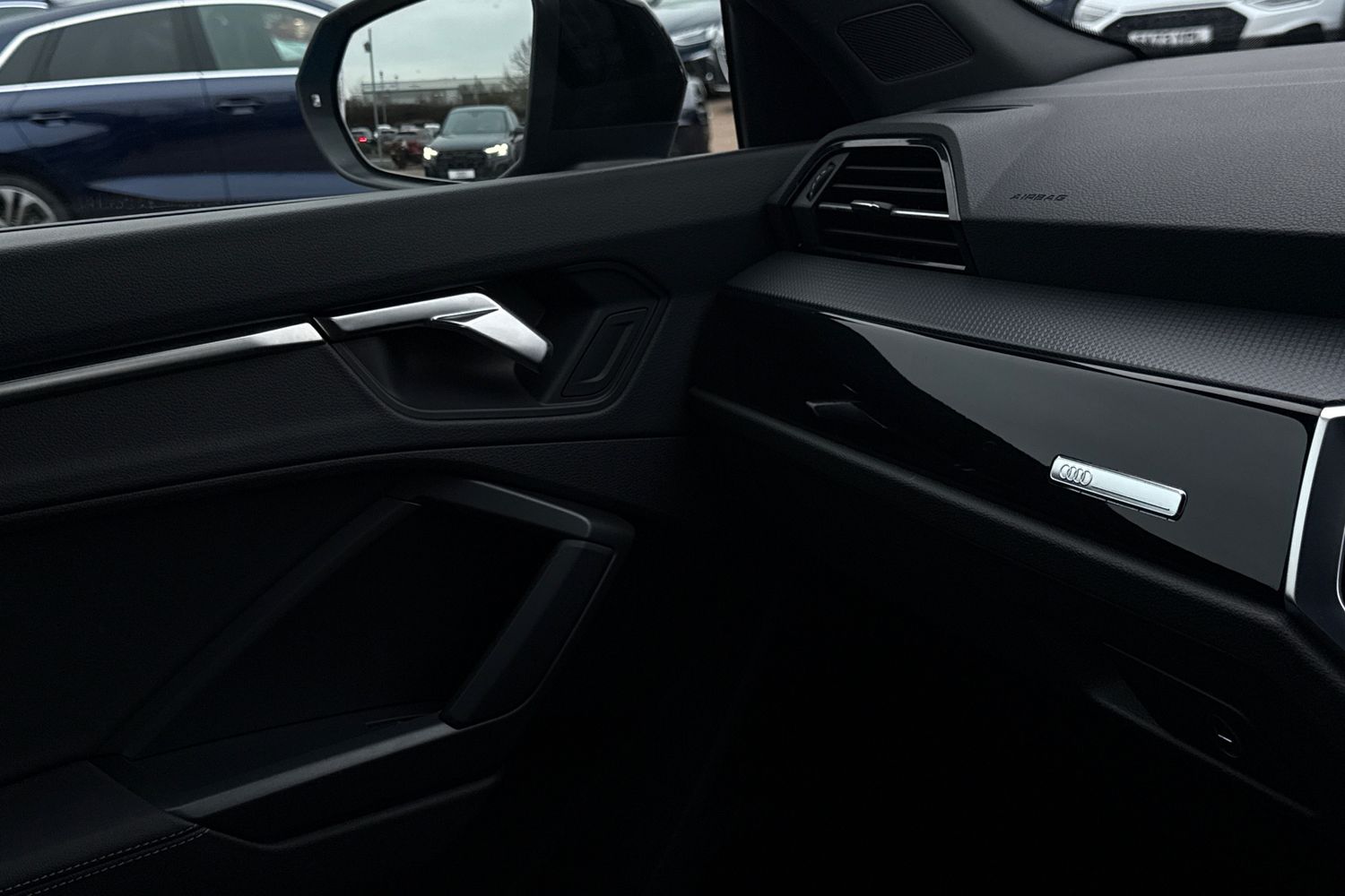 Used Audi Q3 2022 for sale - 77044447: Photo 61