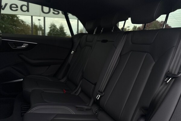 Used Audi Q8 2025 for sale - 76304671: Photo 19
