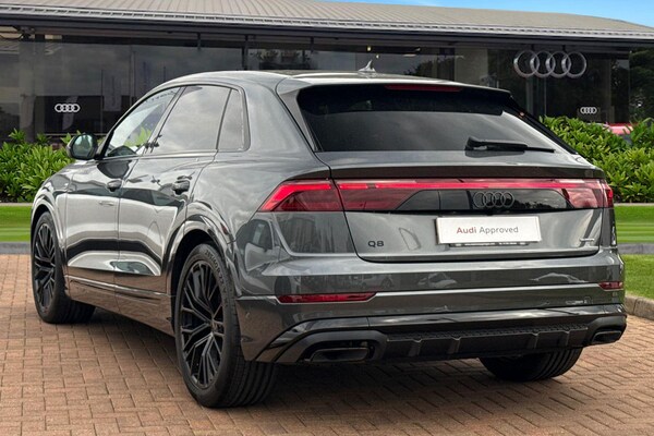 Used Audi Q8 2025 for sale - 76304671: Photo 2