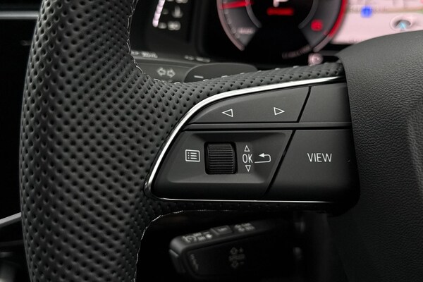 Used Audi Q8 2025 for sale - 76304671: Photo 38