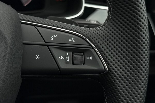 Used Audi Q8 2025 for sale - 76304671: Photo 39