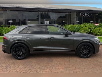 Used Audi Q8 2025 for sale - 76304671: Photo 3
