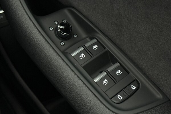 Used Audi Q8 2025 for sale - 76304671: Photo 41