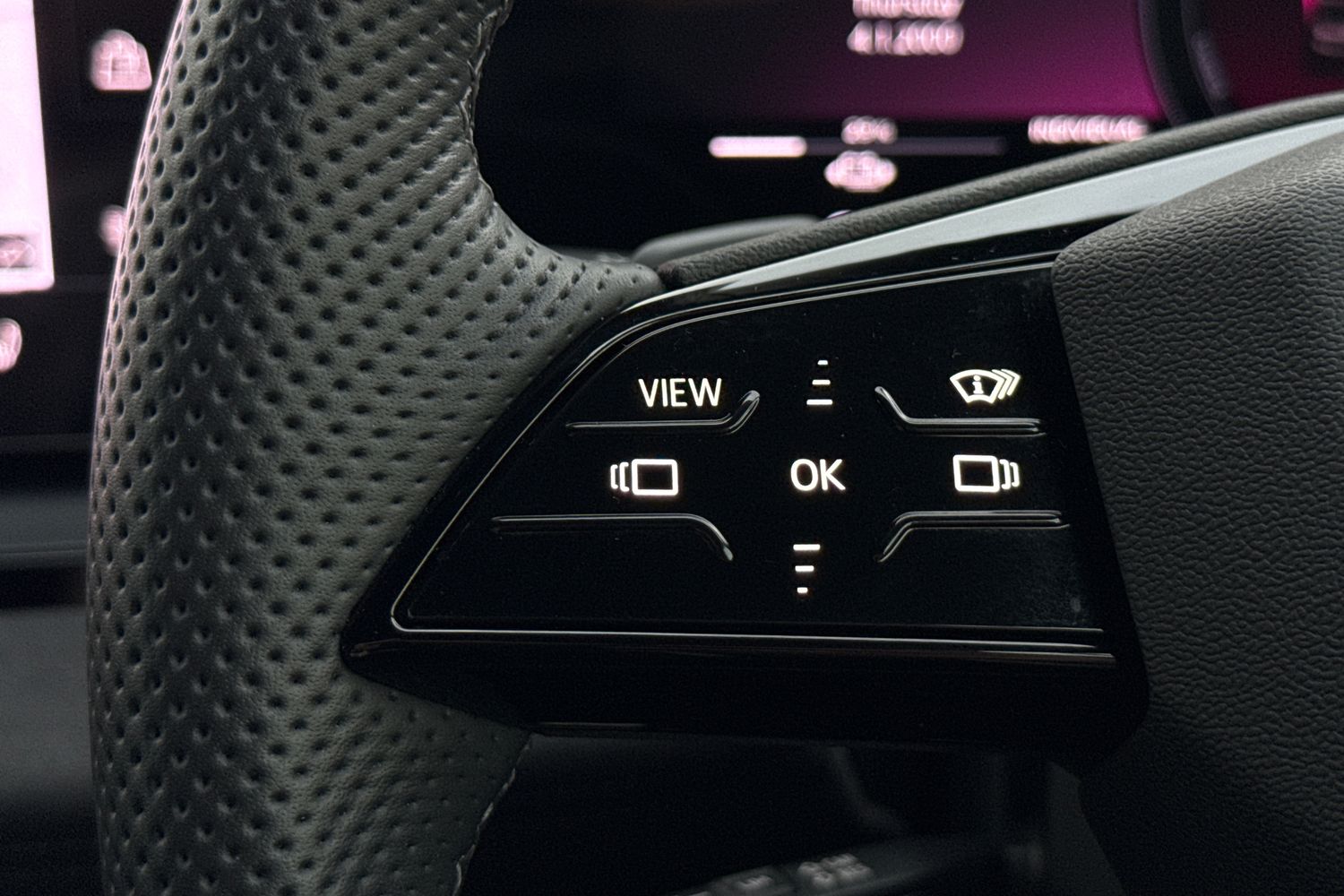 Used Audi Q6 e-tron 2024 for sale - 76968083: Photo 37