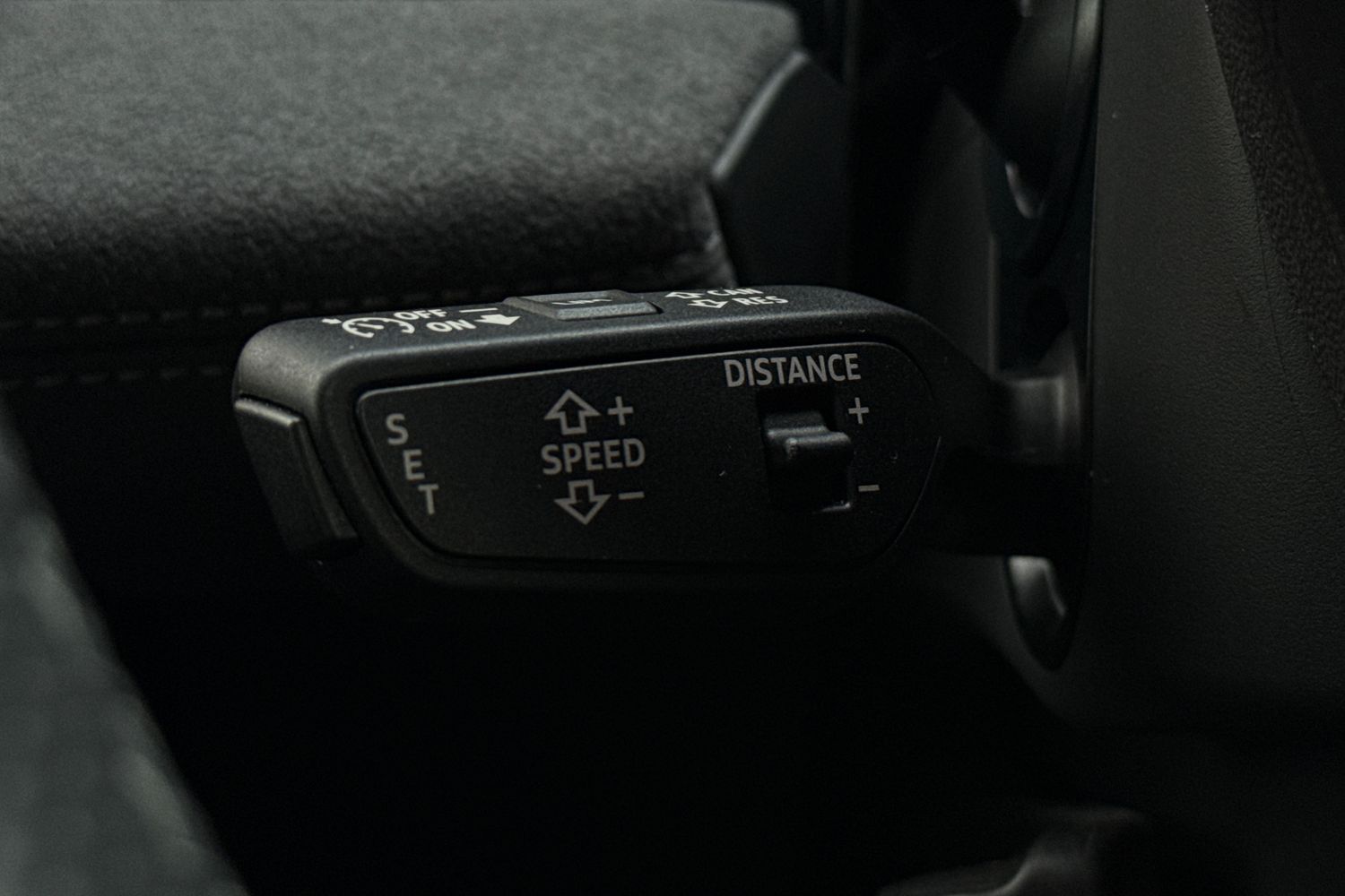 Used Audi Q6 e-tron 2024 for sale - 76968083: Photo 39