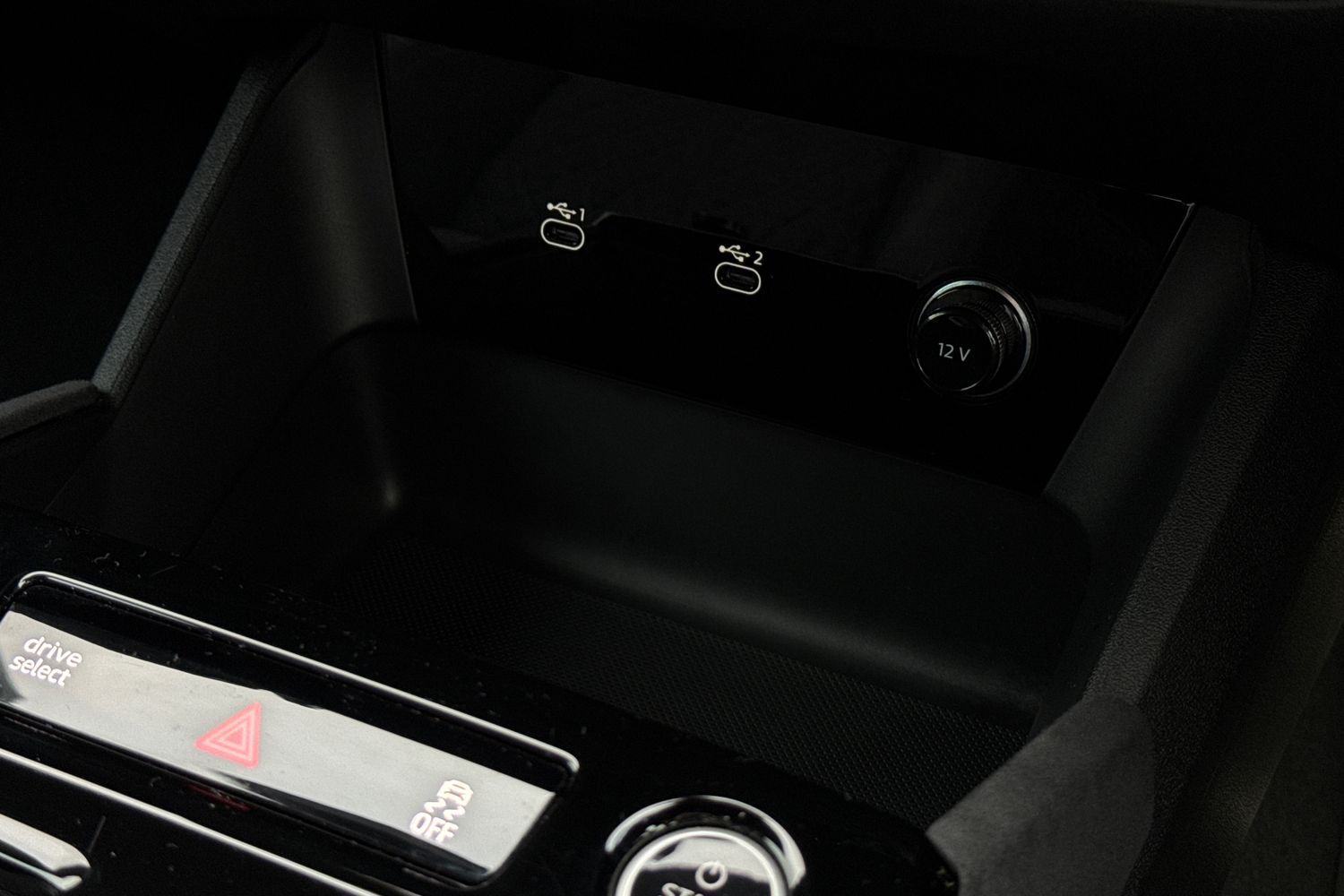 Used Audi Q6 e-tron 2024 for sale - 76968083: Photo 41