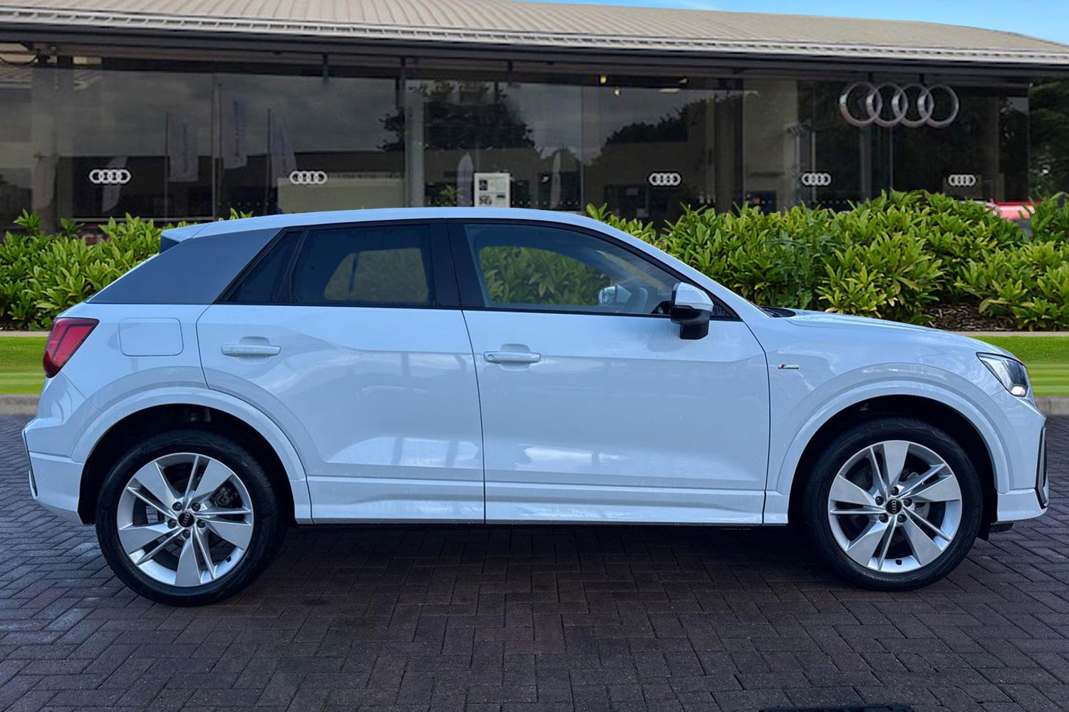 Used Audi Q2 2025 for sale - 76836361: Photo 3