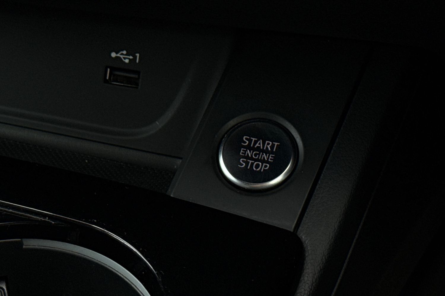 Used Audi A4 2024 for sale - 77742216: Photo 44