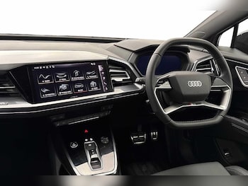 Used Audi Q4 e-tron 2025 for sale - 78815483: Photo