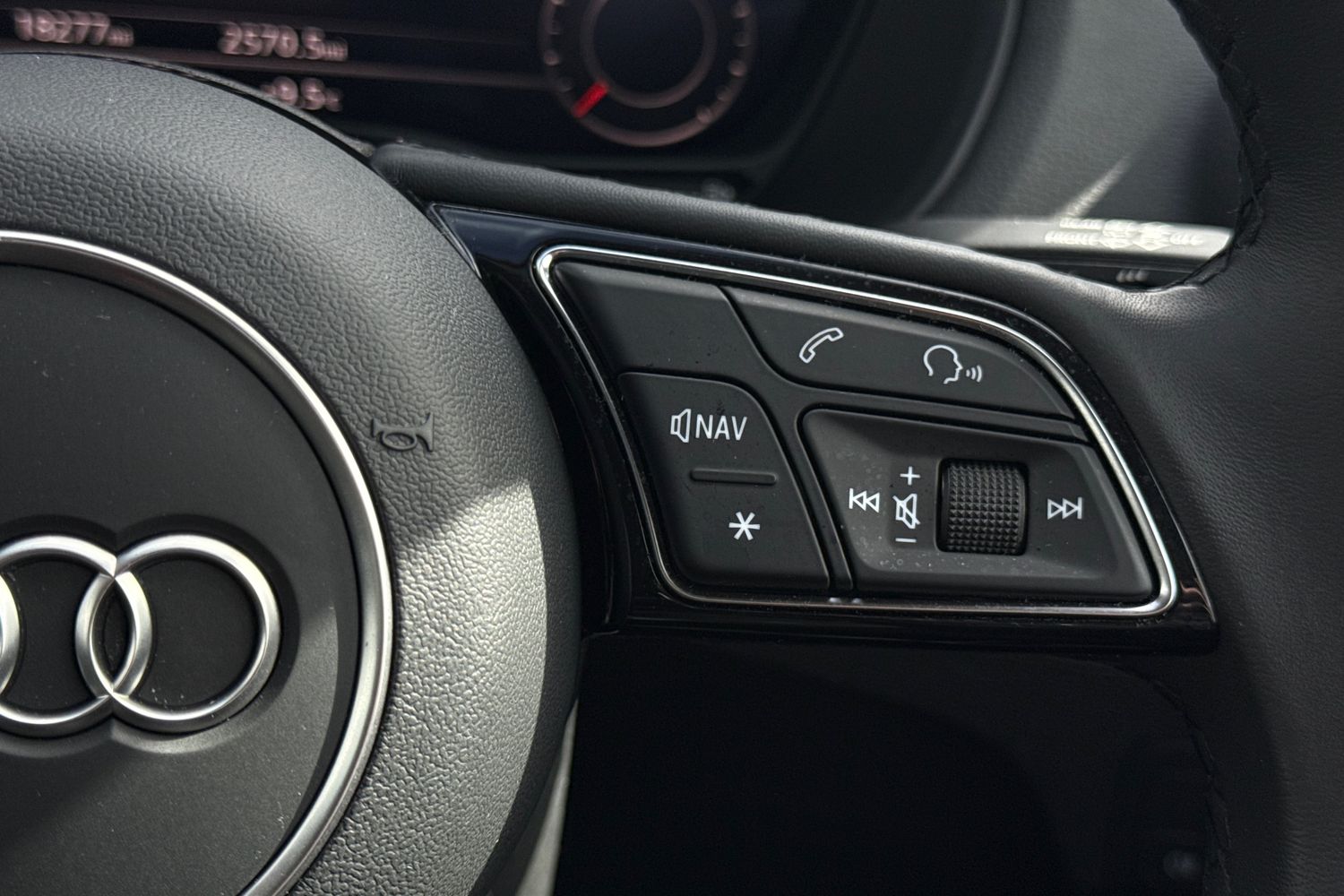 Used Audi Q2 2023 for sale - 78069876: Photo 48