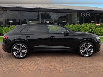 Used Audi Q8 2022 for sale - 75556916: Photo