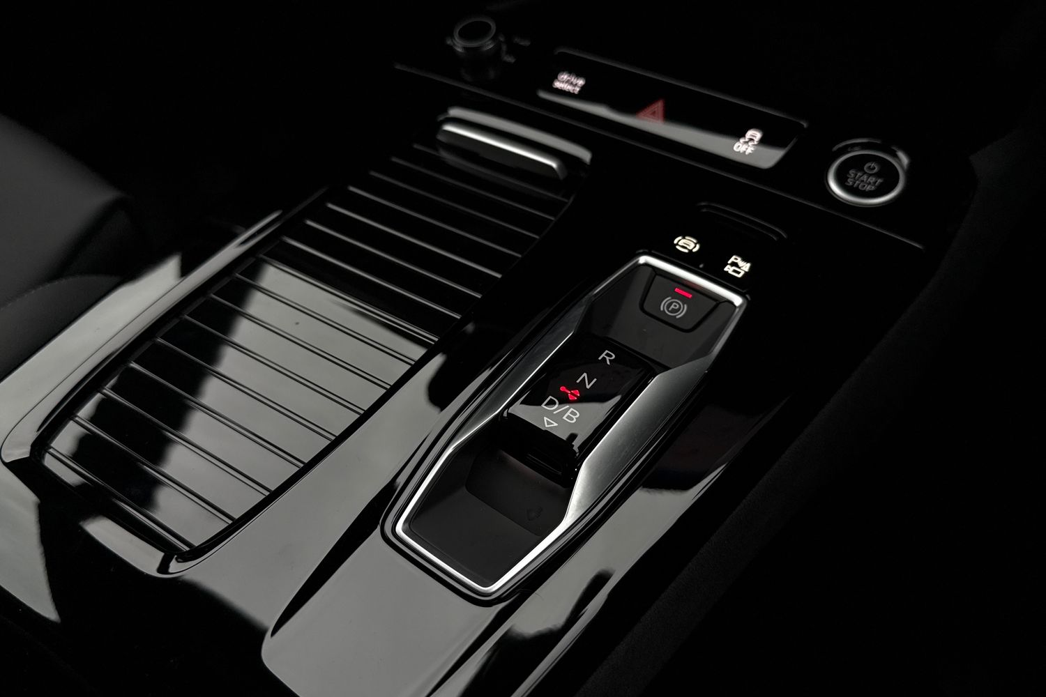 Used Audi Q6 e-tron 2025 for sale - 76654231: Photo 22