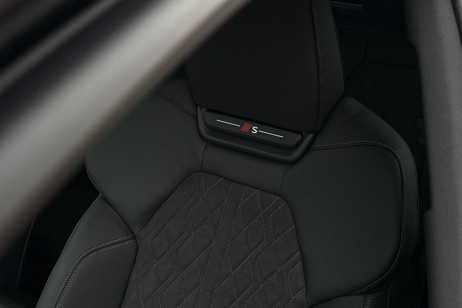 Used Audi Q6 e-tron 2025 for sale - 76654231: Photo 31