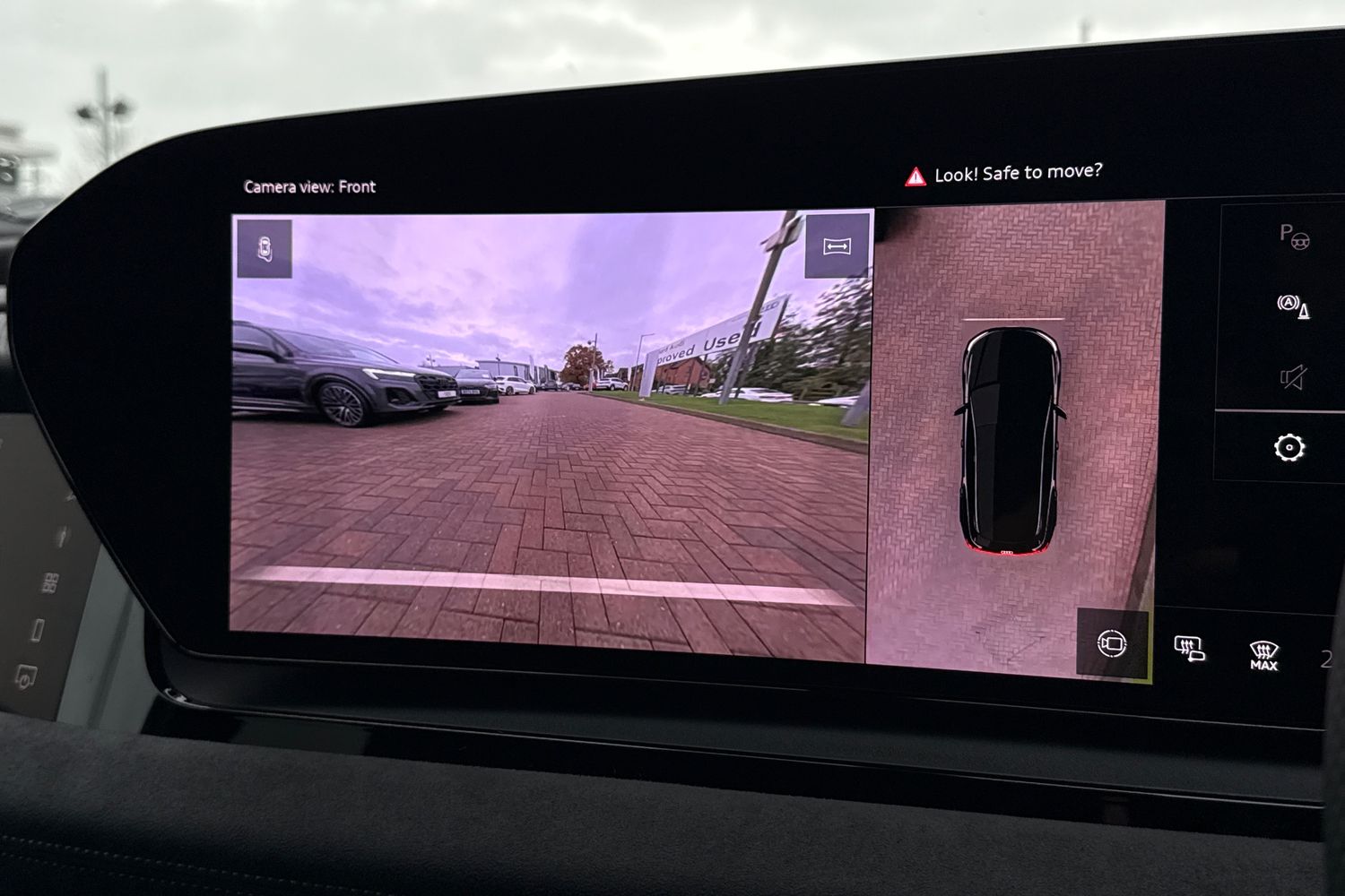 Used Audi Q6 e-tron 2025 for sale - 76654231: Photo 46