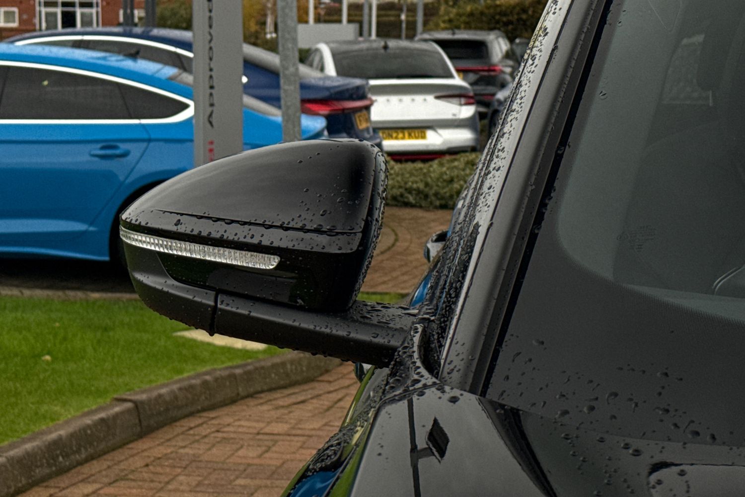 Used Audi Q6 e-tron 2025 for sale - 76654231: Photo 52