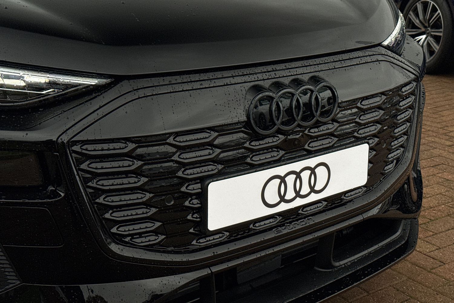 Used Audi Q6 e-tron 2025 for sale - 76654231: Photo 55