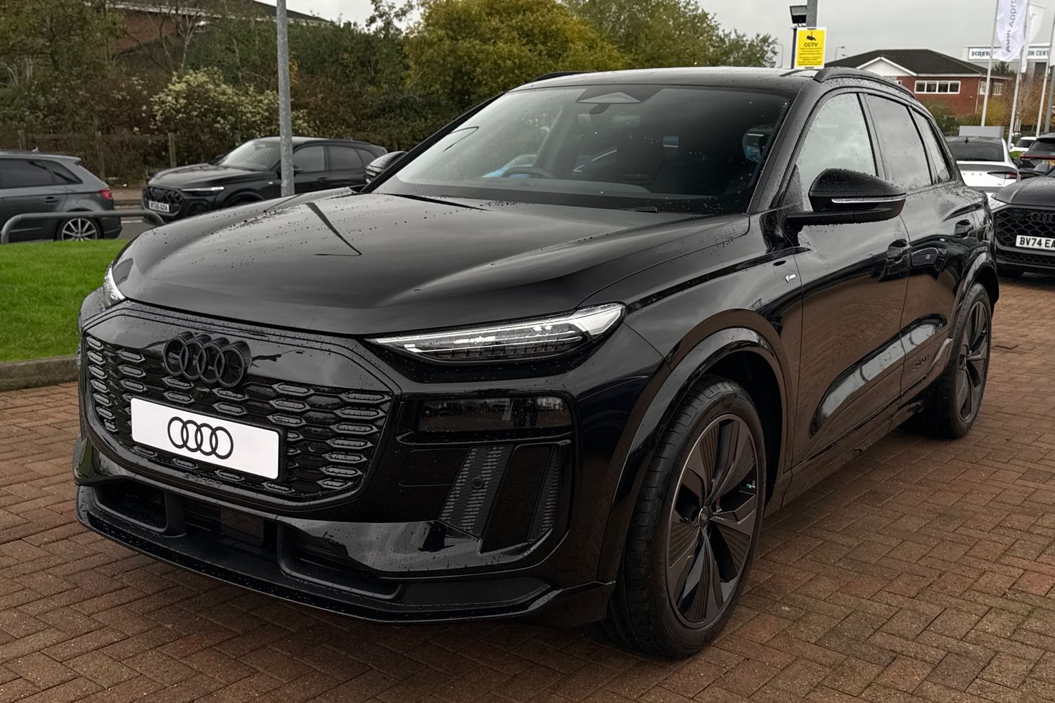 Used Audi Q6 e-tron 2025 for sale - 76654231: Photo 60