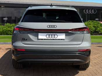 Used Audi Q4 e-tron 2025 for sale - 74671929: Photo