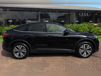 Used Audi Q4 e-tron 2025 for sale - 75932675: Photo