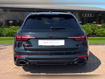 Used Audi RS4 Avant 2024 for sale - 79174951: Photo