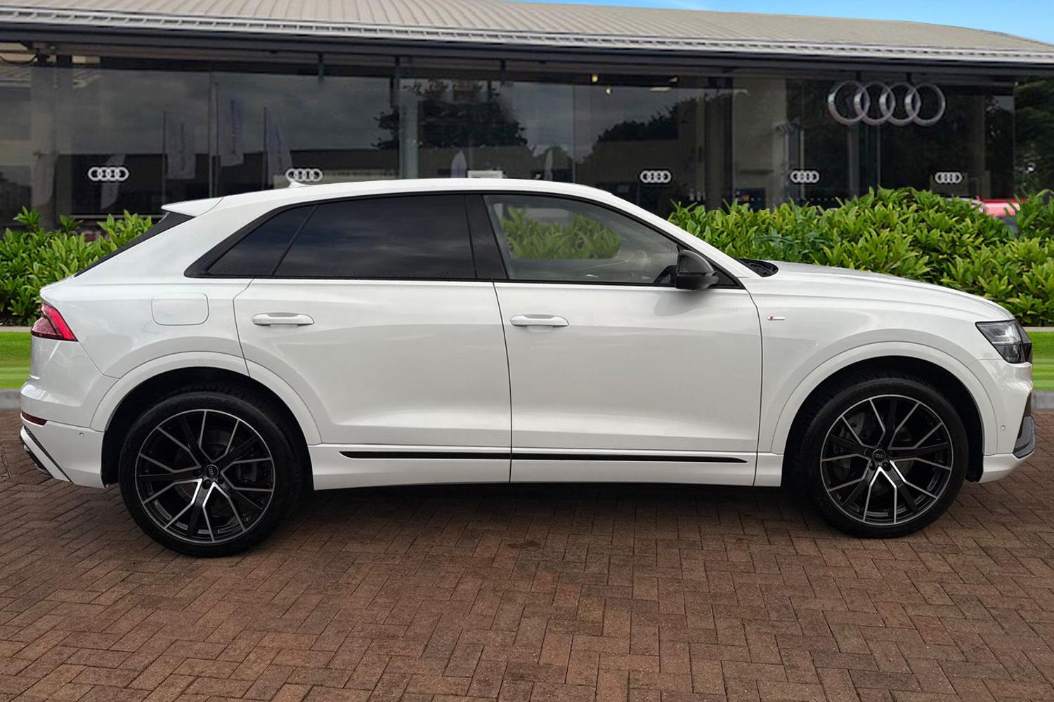 Used Audi Q8 2024 for sale - 76649228: Photo 3