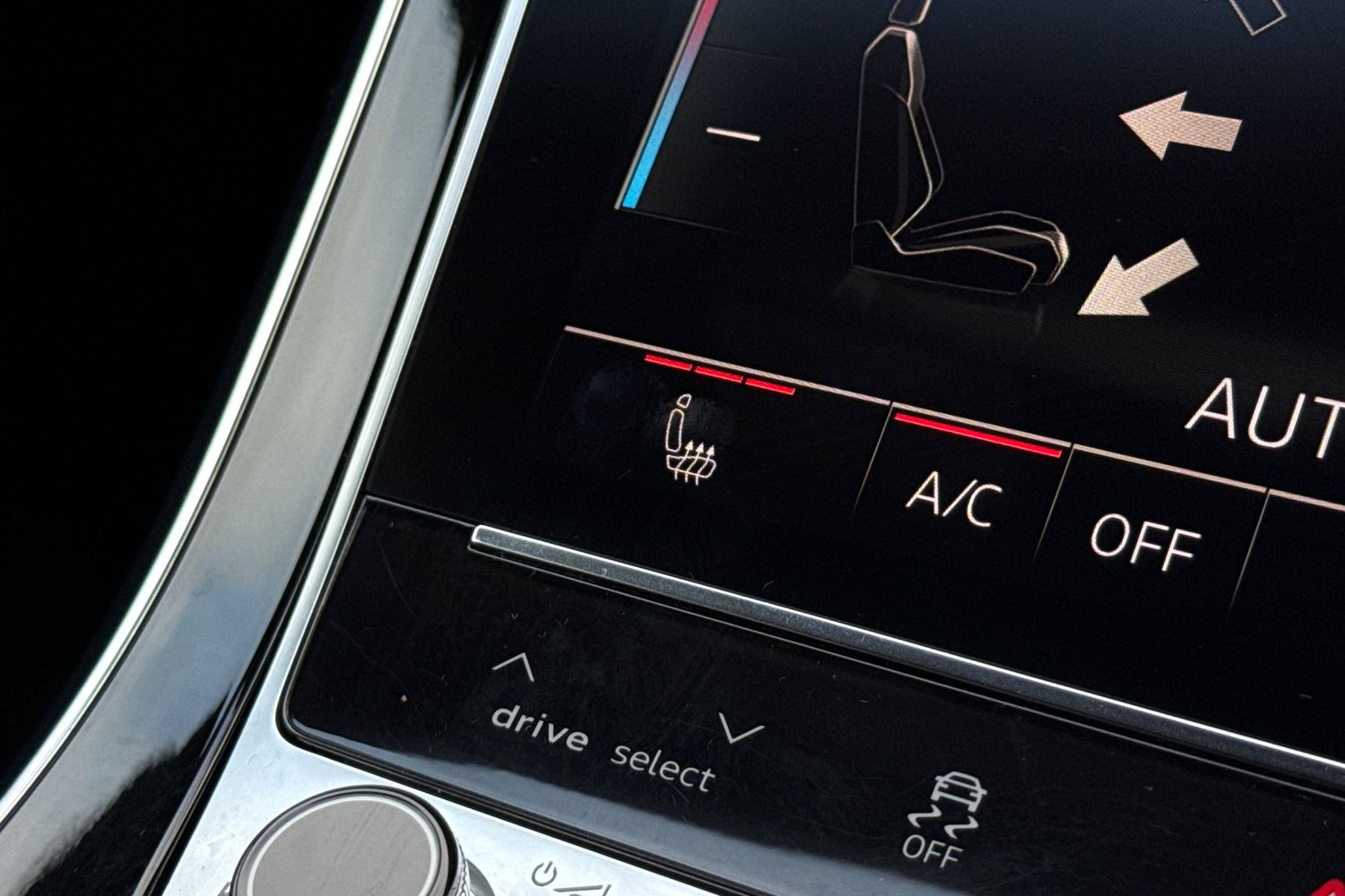 Used Audi Q8 2024 for sale - 76649228: Photo 46