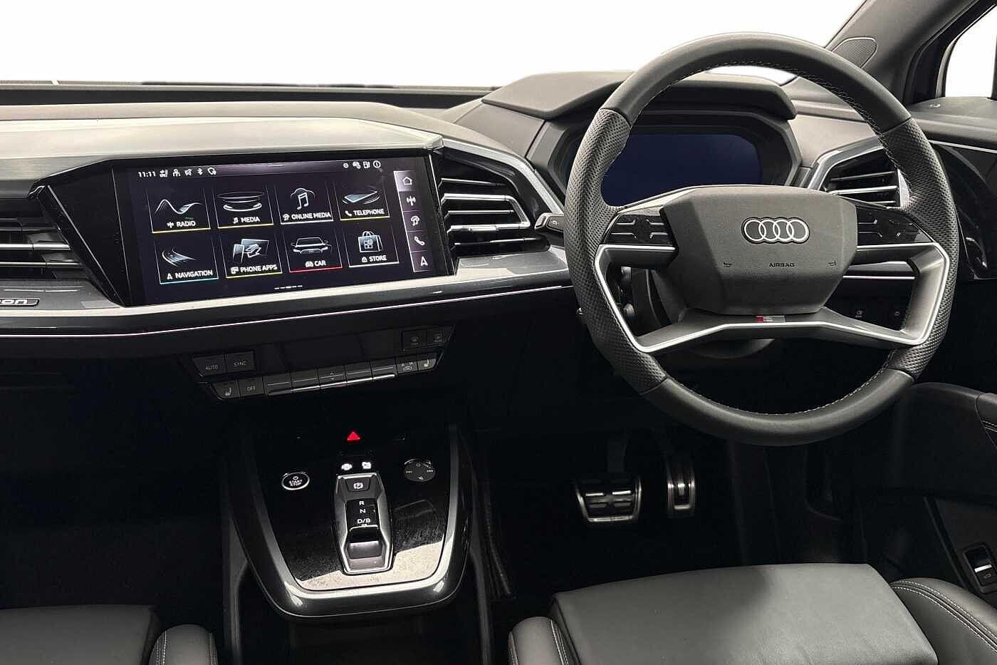 Used Audi Q4 e-tron 2025 for sale - 77546360: Photo 2