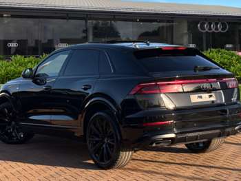Used Audi Q8 2025 for sale - 73821438: Photo