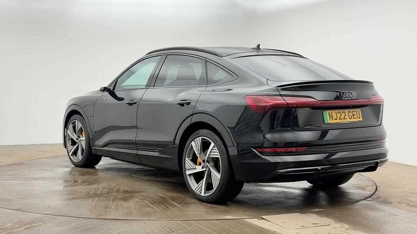 Used Audi e-tron 2022 for sale - 78016260: Photo 3