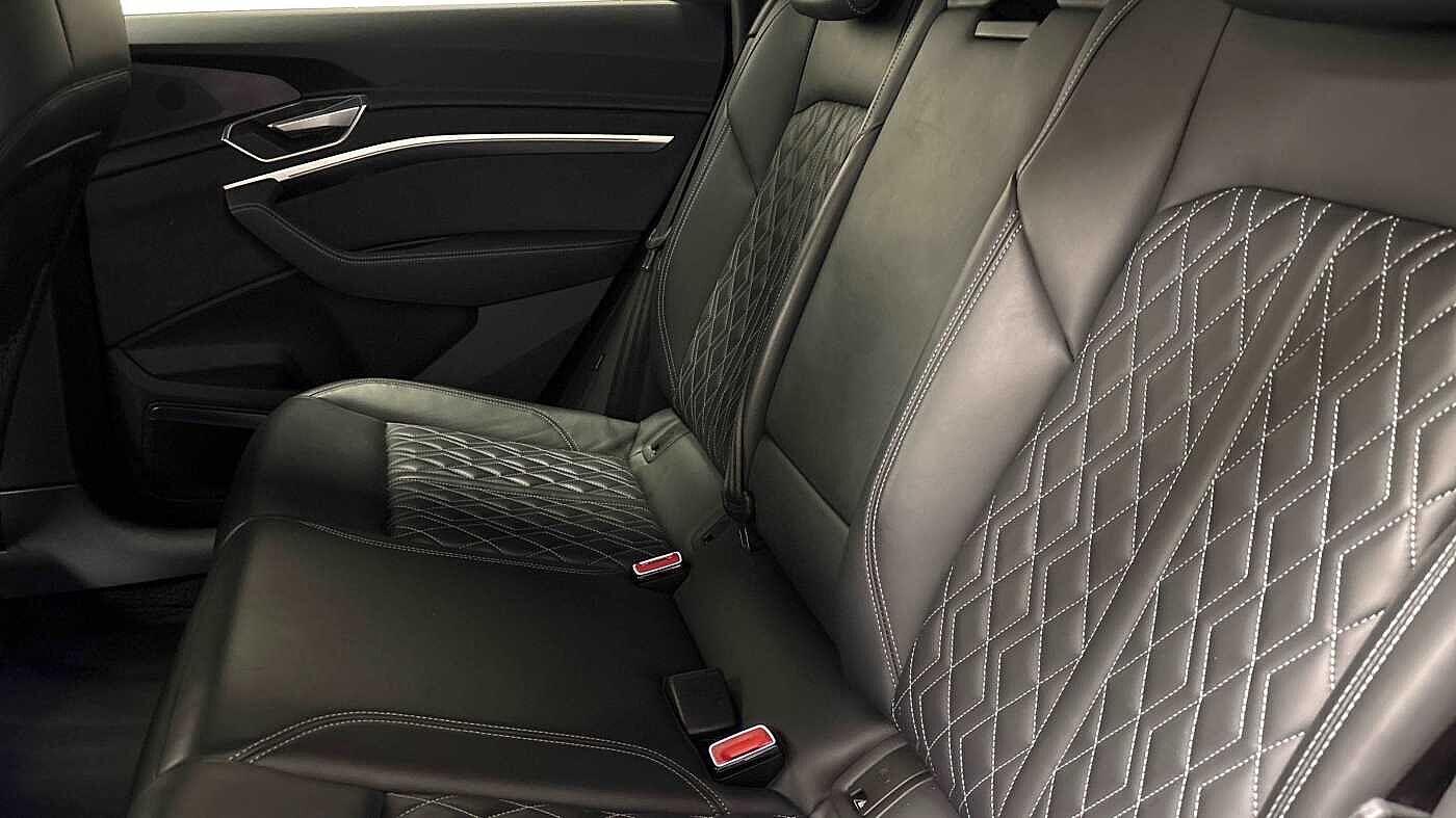 Used Audi e-tron 2022 for sale - 78016260: Photo 8